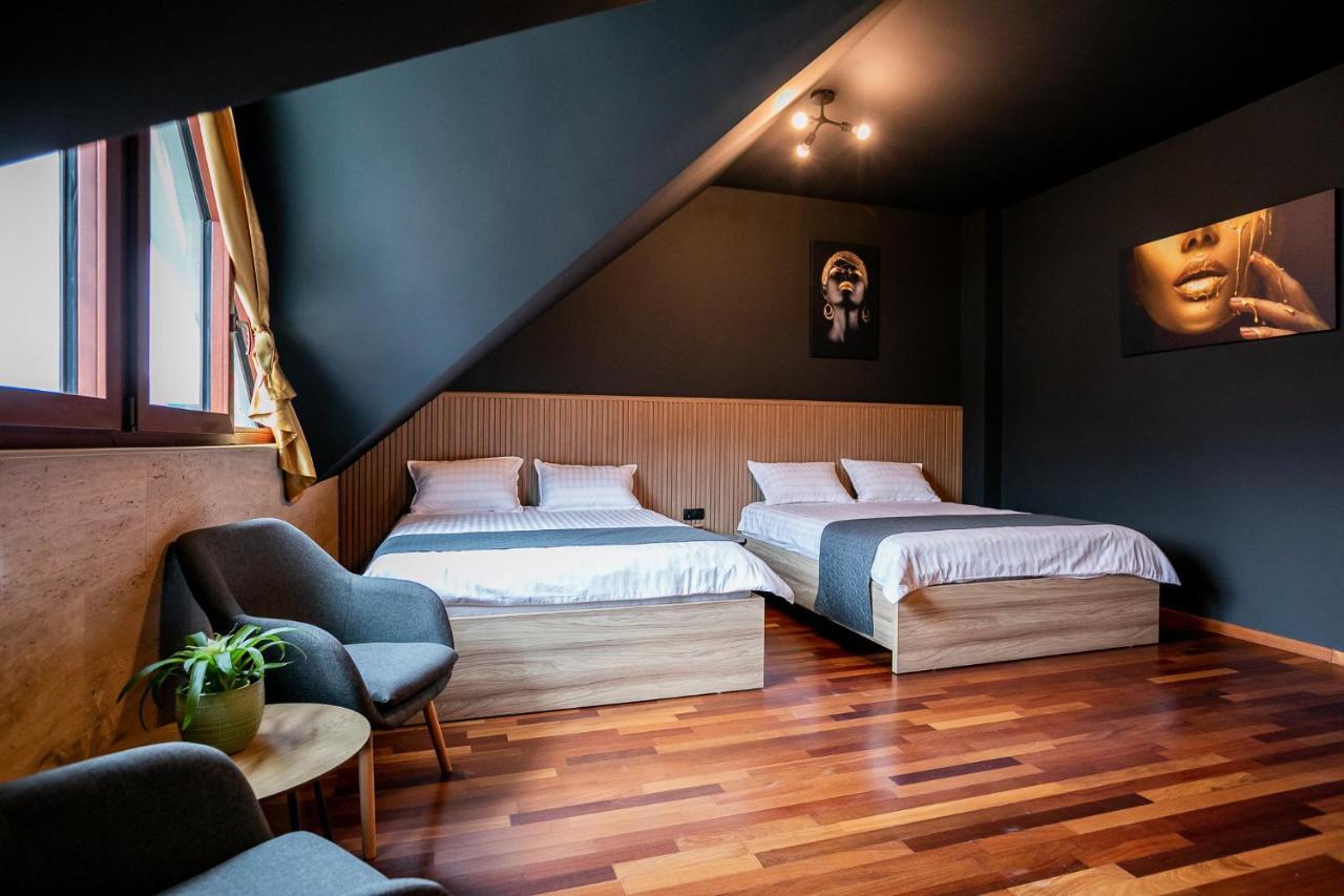 Forma Lux Zabljak Bagian luar foto