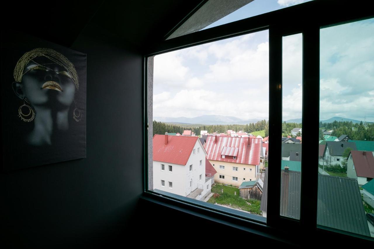 Forma Lux Zabljak Bagian luar foto