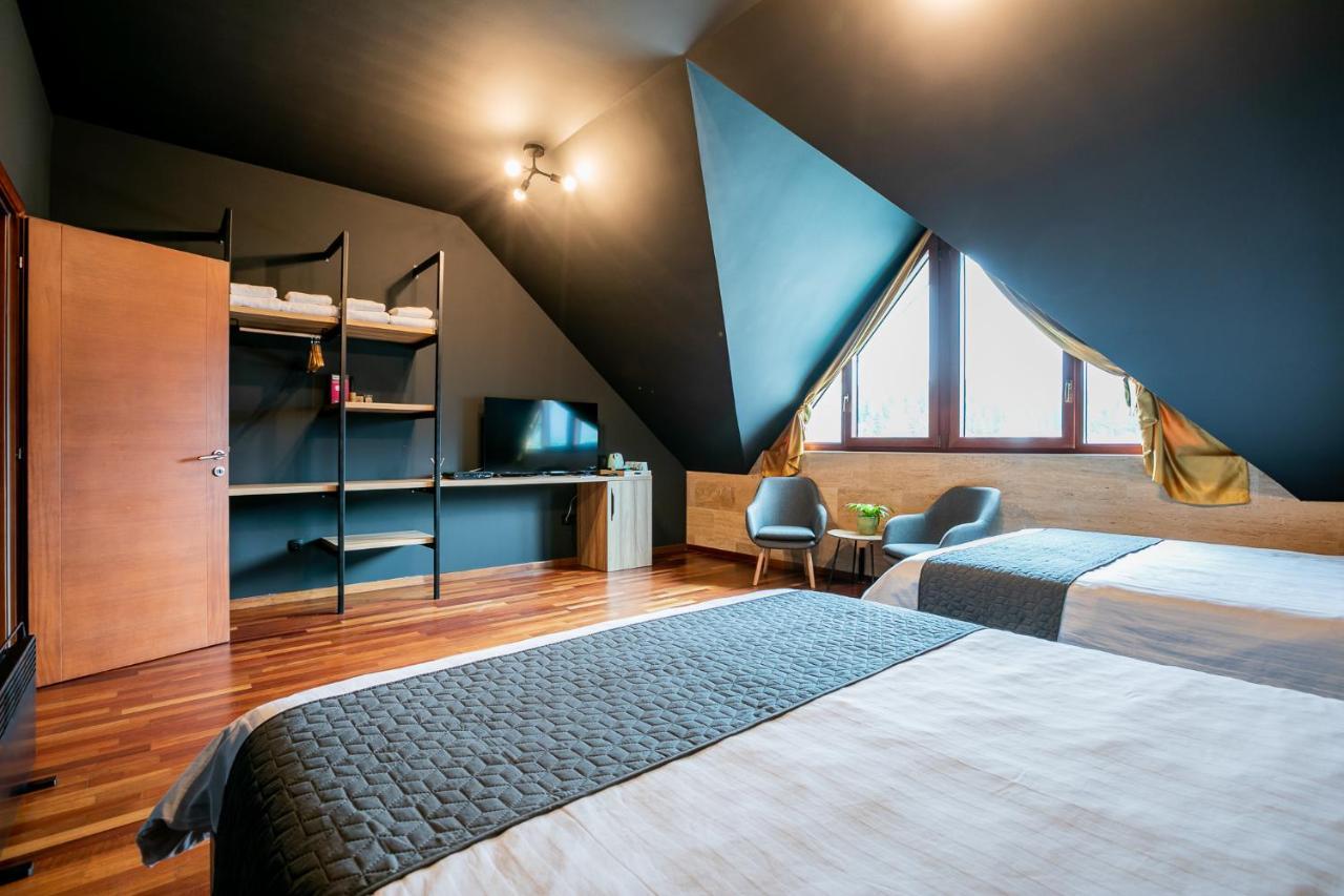Forma Lux Zabljak Bagian luar foto